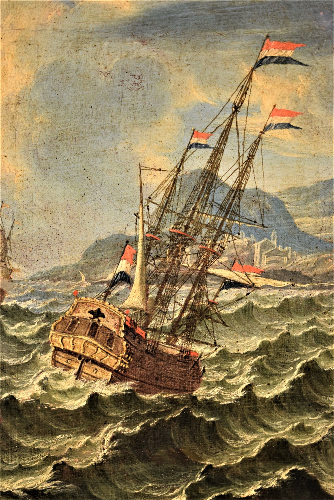 Marine in tempesta con galeoni sulle coste